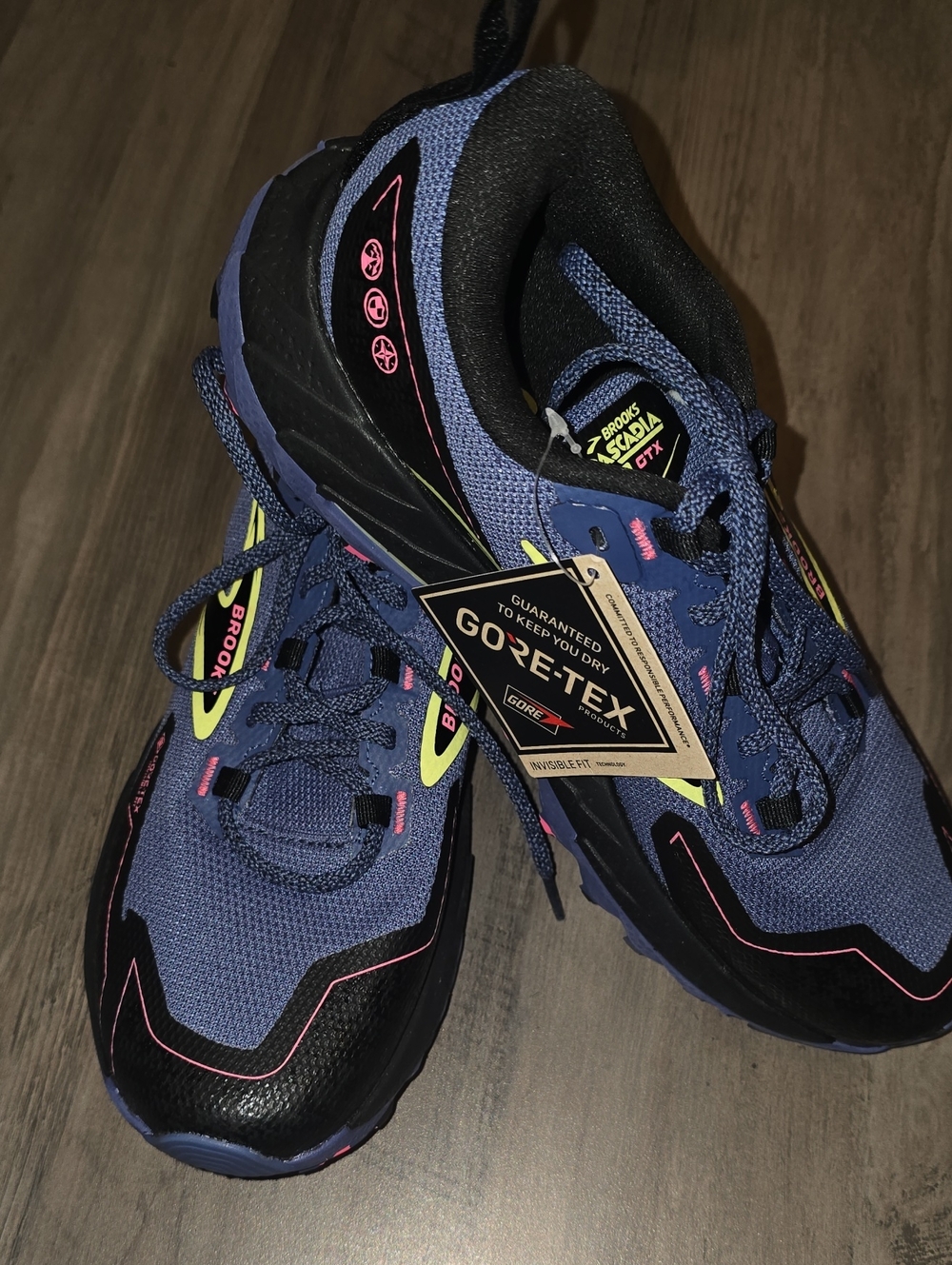 Brooks - CASCADIA